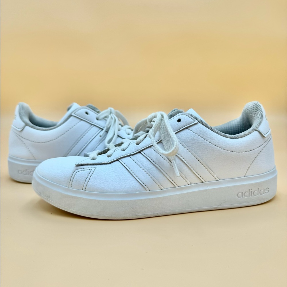 Adidas Womens Grand Court 2.0 Sz 6.5 White Shoes Sneakers Cloudfoam EU 38 UK 5